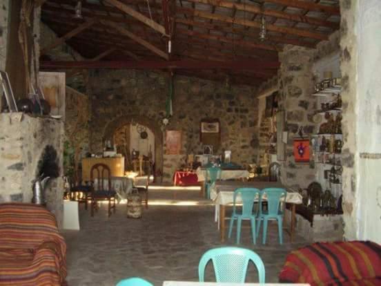 Trajan Guest House Al-Mughayer Exterior photo