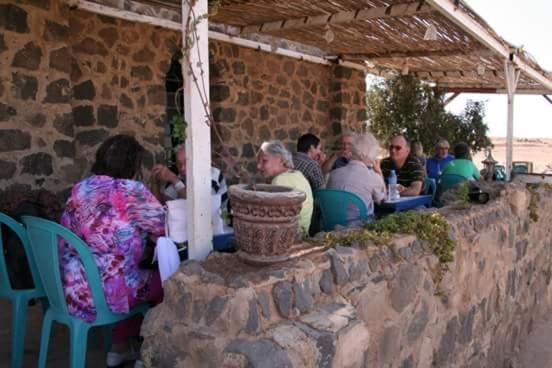 Trajan Guest House Al-Mughayer Exterior photo